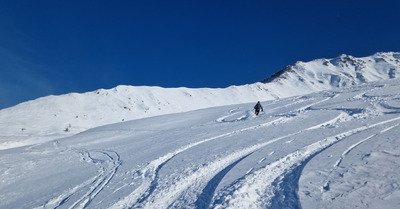 Entre piste et poudreuse 