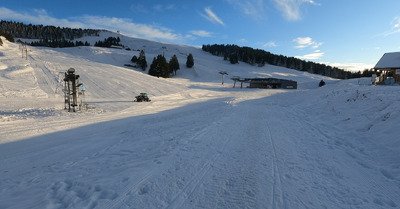 Requins a l'affut aux Semnoz