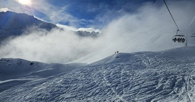 Faut monter si vous &ecirc;tes en vall&eacute;e !