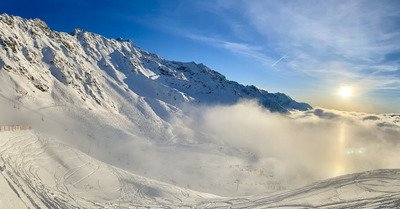 Quand tu arrives apr&egrave;s la guerre des premi&egrave;res traces 😭 