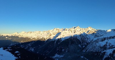 Encore de la tr&egrave;s bonne neige