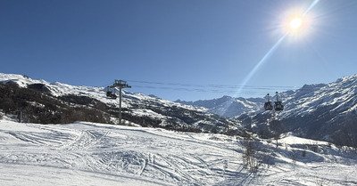 Merry Belle 🤶👱&zwj;♀️🎿