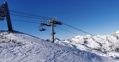 La nouvelle piste rouge du jour est.... 