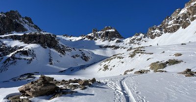 Petite poudre dans le Vallon