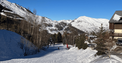 Bien charg&eacute; mais encore bien skiable🤔