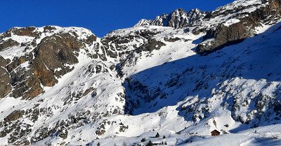 Bonne Ann&eacute;e 2025 en d&eacute;nivel&eacute; : La Fare, Sarenne...!