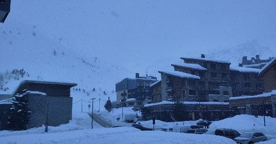 Apr&egrave;s quelques mm la nuit Neige l&eacute;g&egrave;re ce matin 