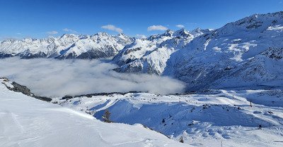 C'est quoi cette neige bizarre !?