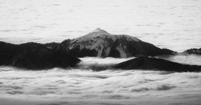 Au dessus des nuages