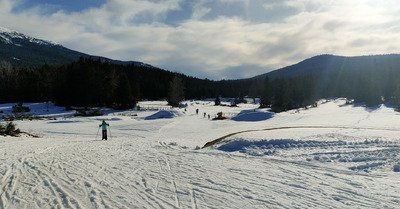 Ski de fond mi-printanier mi-hivernal