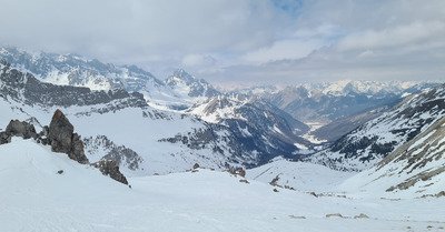 Gros &eacute;cart d'enneigement entre nord et sud 