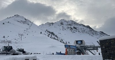 De la neige fra&icirc;che  &agrave; bareges avant l'ouverture et le redoux 