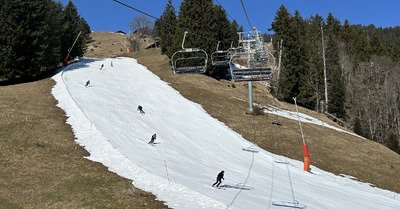 Beau temps, neige plut&ocirc;t bonne, pas trop de monde