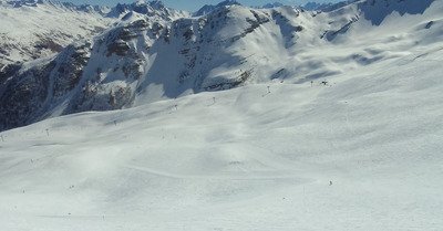 Temp&ecirc;te de soleil aux Karellis