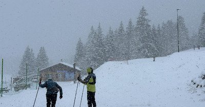 Belle ambiance hivernale pour un skating pour parents motiv&eacute;s 