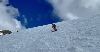 N&eacute;bulosit&eacute;s et neige de printemps pour la journ&eacute;e test Vuarnet