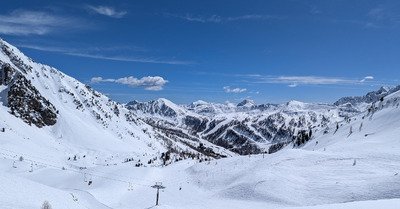 Neige fra&icirc;che le matin et soupe l'apr&egrave;s midi 