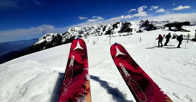 Viennoiserie locale, un croissant croustillant ! Et du bon ride ! 🤩