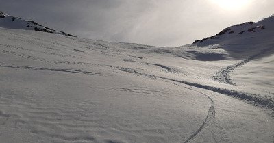 Promenade dans les lapiaz