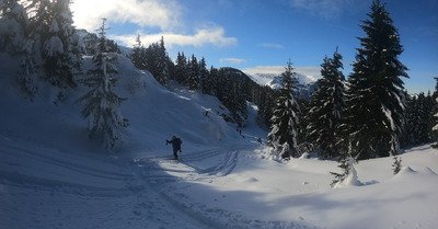 Reste (un peu) &agrave; tracer