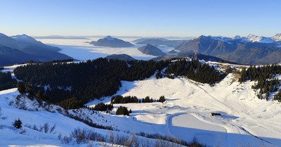 Les vacances au dessus de la mer... De nuages