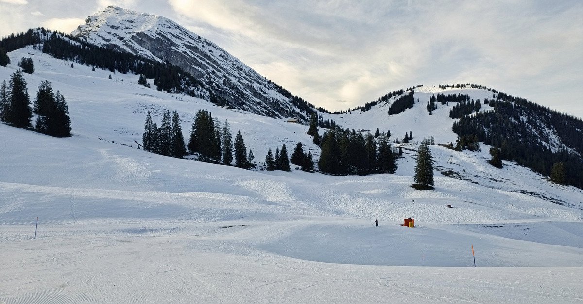 Oberland Bernois : Les pr&eacute;alpes dans la tourmente (vid&eacute;o) | Skipass LIVE