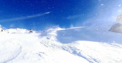 Hyper  vari&eacute; : Kitzb&uuml;hel, douce ou dure extra carving, et paillettes jaillissantes !