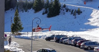 Trop ... De monde, de cailloux, de verglas, d'helico ...