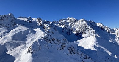 Vieille neige mais froide 