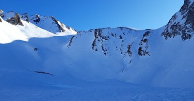 Abominable en sud, ignoble en nord