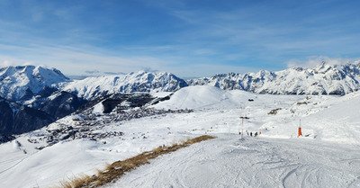 Alpe d'huez / Oz carving &agrave; s'en fumer les cuisses