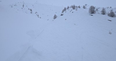 30cm de plaisir, 1300 m&egrave;tres de bonheur : grosse poudreuse &agrave; Puy Saint Vincent 