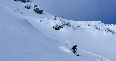 De la poudre sur le haut