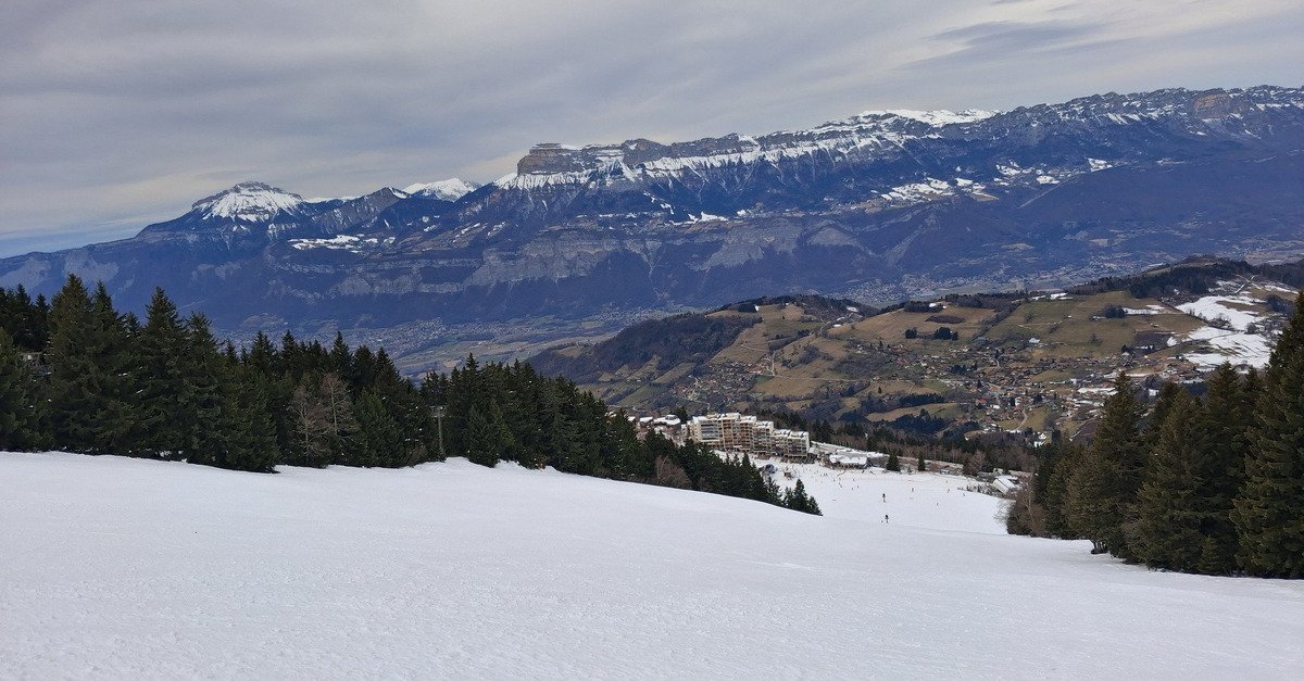 Bonne neige tranquille avant les vacanciers 