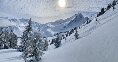 Rocheplane par le hameau du Clou; Enfin une &eacute;paisseur de neige qui fait r&ecirc;ver !
