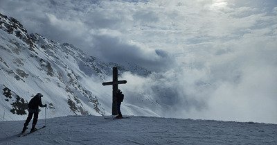 Tiki integrale avec le petit. 