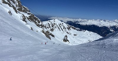 Neige (trop) dure malgr&eacute; un beau soleil