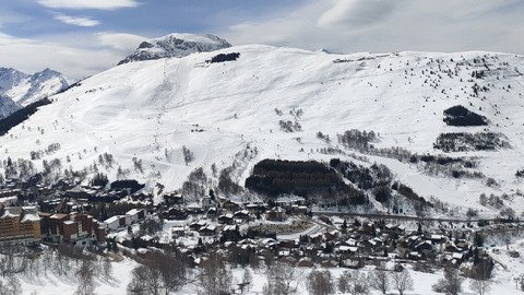 Ambiance printani&egrave;re (jusque vers 15h) mais neige hivernale