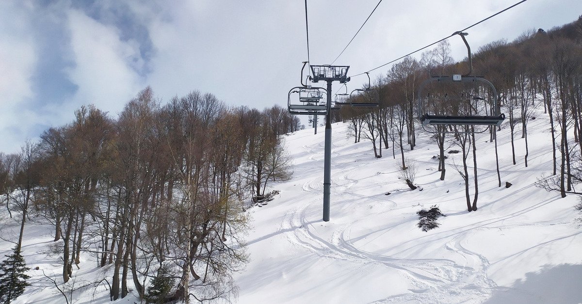 c est la greve? lets go ski?