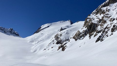 Le pic de l&rsquo;Etendard c&rsquo;est l&rsquo;aventure 