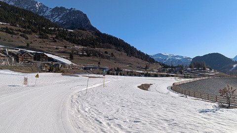Une petite derni&egrave;re en skating 