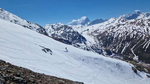 La procession du Mont Velan