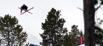 Triples, batons, Nick, Candide et Julien : questions de style