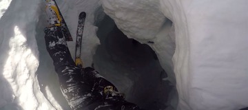Chute dans une crevasse. Strahlhorn, 2015