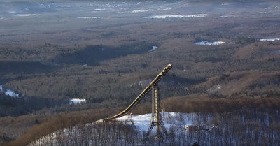 Sammy Carlson + Tremplin de ski x En switch&nbsp;