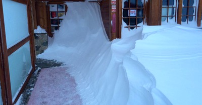 Plus d'un m&egrave;tre de neige en 48h