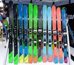 Skis Elan, Roxa et Uvex 2018