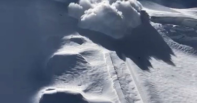 Vidéo : une avalanche engloutit le snowpark de Saas Fee