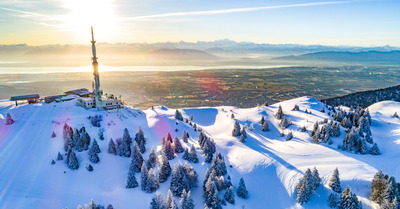 Comment skier &agrave; seulement 1h35 de Brest, Rennes et Caen ? T&eacute;l&eacute;portez-vous !