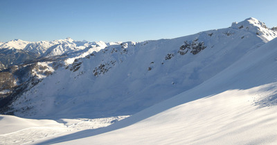 Une avalanche atteint un t&eacute;l&eacute;si&egrave;ge &agrave; Serre-Chevalier